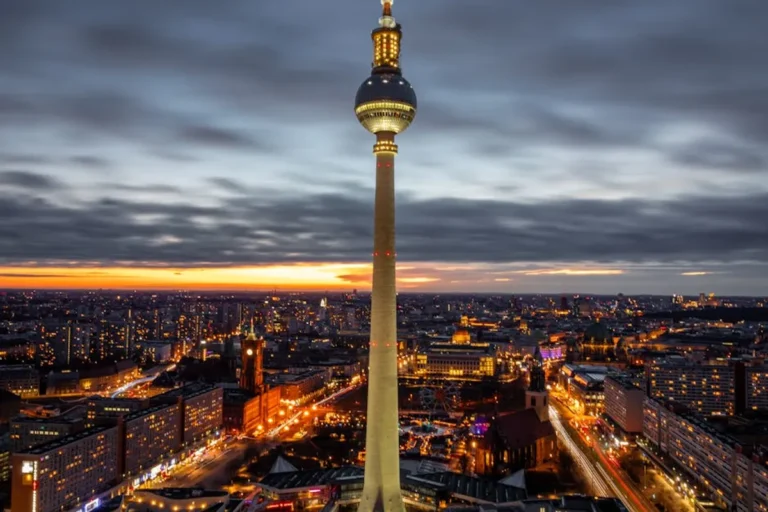 Berlin Nightlife Guide for Culture Lovers