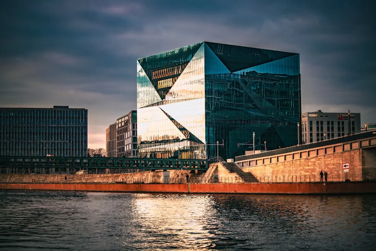 How to Build a Berlin Event Calendar for Readers