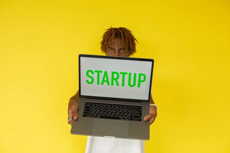 Why Tech Searchers Keep Looking for technofee.com